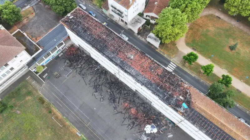 incendie college a cause de panneaux solaires