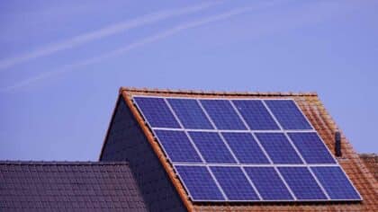 États-Unis-et-Europe-veulent-bannir-les-onduleurs-solaires-chinois