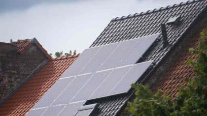 Solaire-e2-point-9-GW-raccordés-premier-semestre-2026