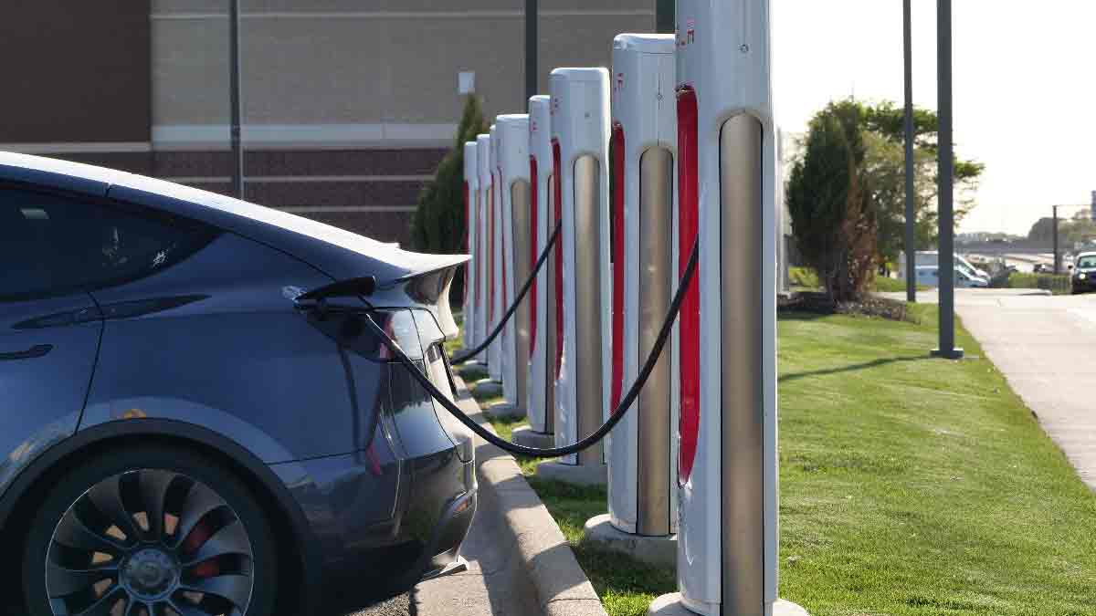 Voiture électrique contre thermique en 2026