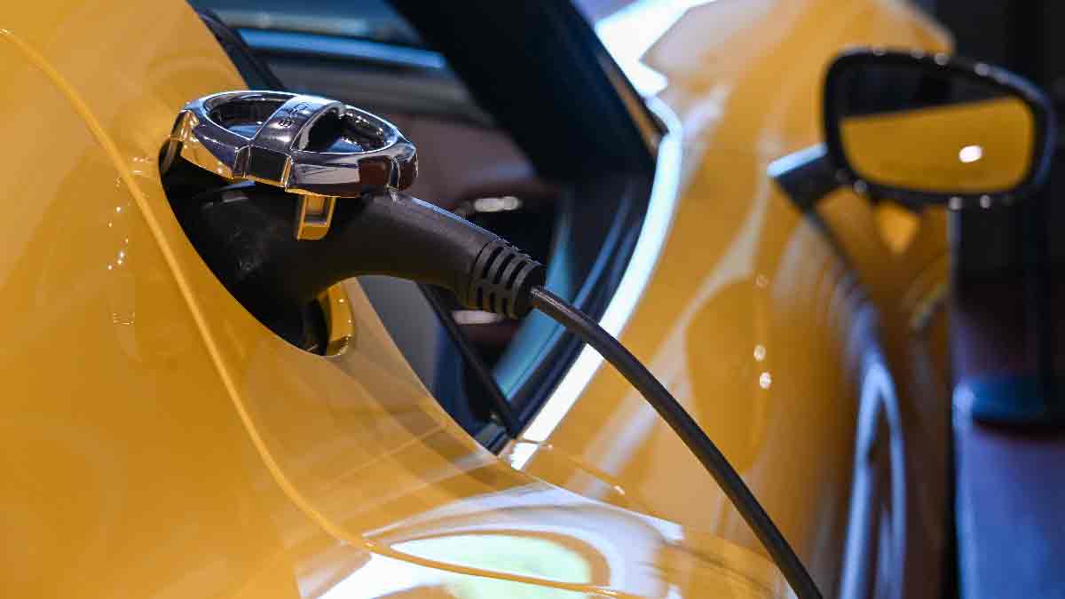 Geely recharge une batterie