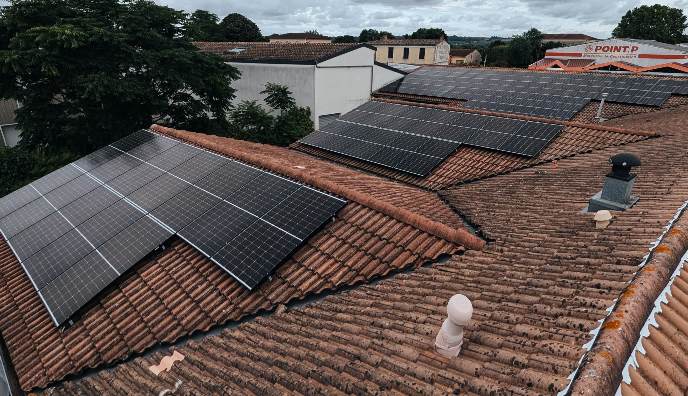 INSTALLATION PHOTOVOLTAÏQUE POUR LES PROS