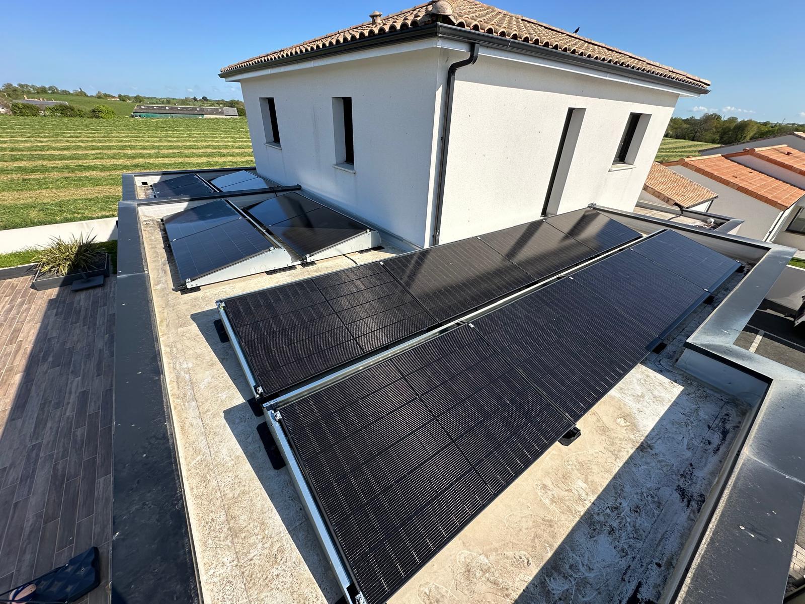 Pose de panneaux photovoltaïques à Cholet