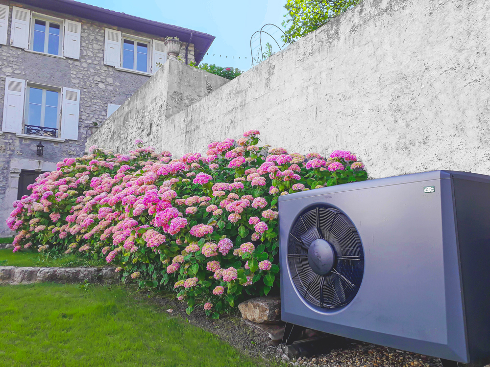 Pompe à chaleur CTC : Remplacer votre chaudière fioul ou gaz par une solution de chauffage et d'eau chaude confortable, économique et durable