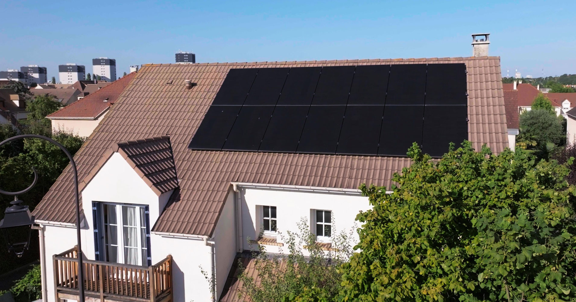 Installation photovoltaïque réalisée par les équipes de Soli