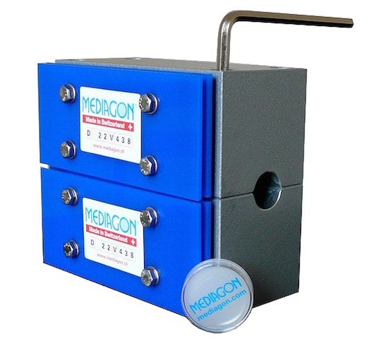 Appareil anti calcaire magnétique Mediagon sans aimant permanent donc aucun risque de colmatage, sans filtre, il ne peut pas s\'encrasser, montage facile sur tout type de canalisation d\'arrivée d\'eau froide générale