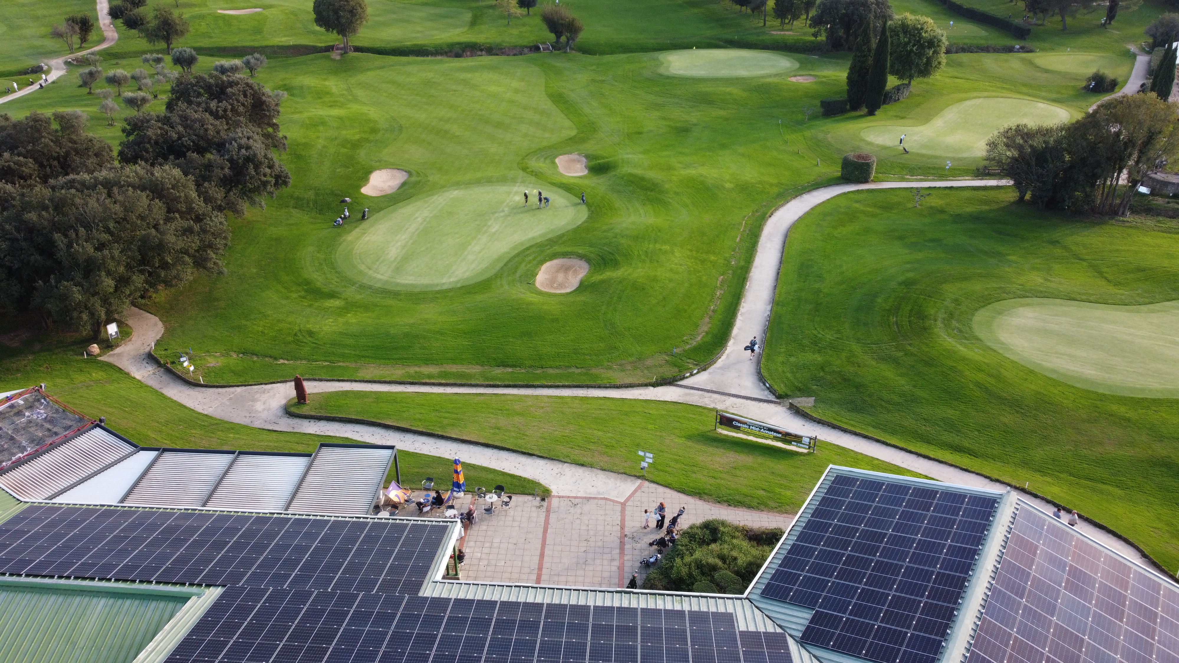 Golf de vacquerolles sur Nimes