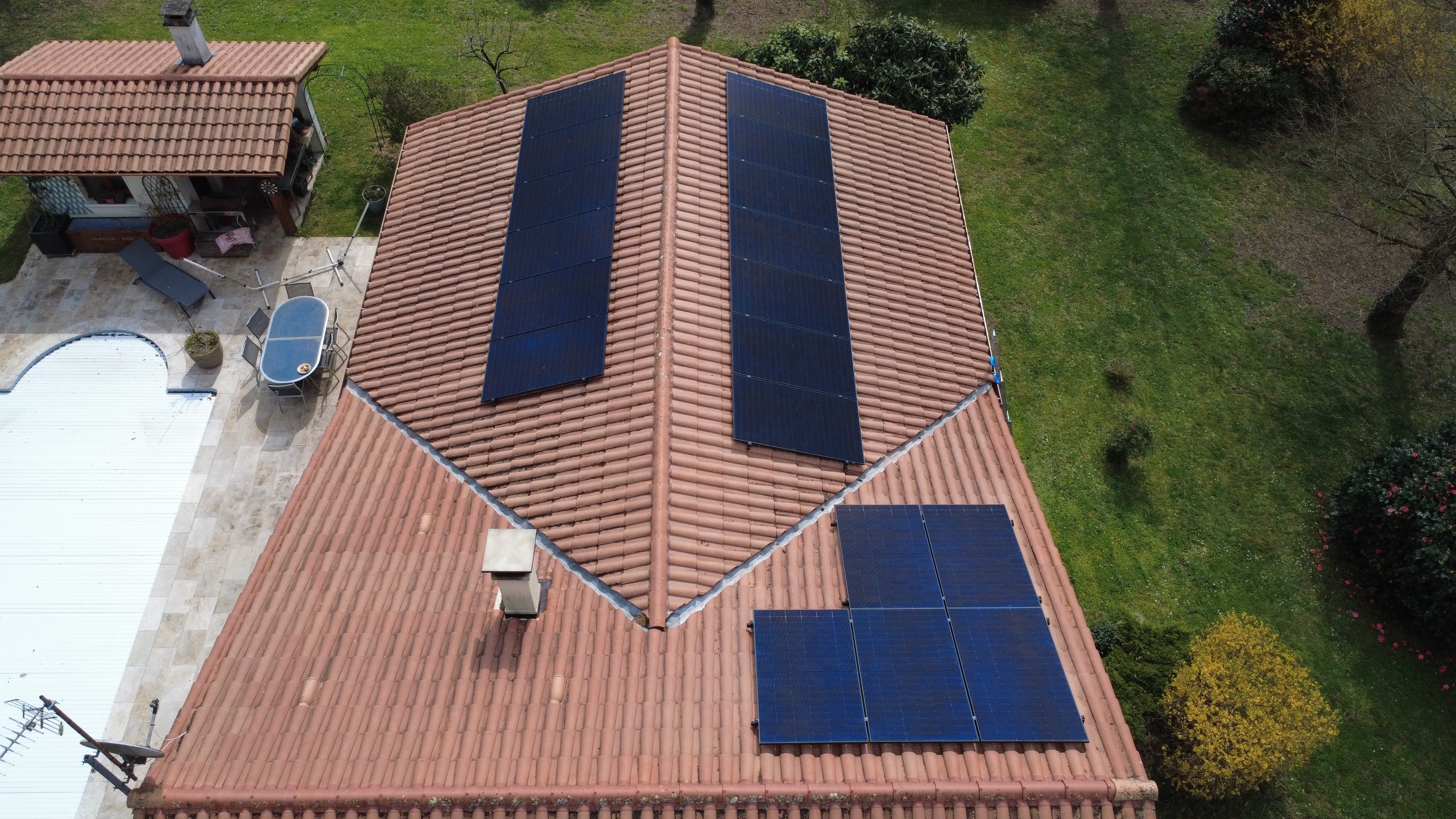 Une réalisation de 9kwc à Castres-Gironde proche de Bordeaux 