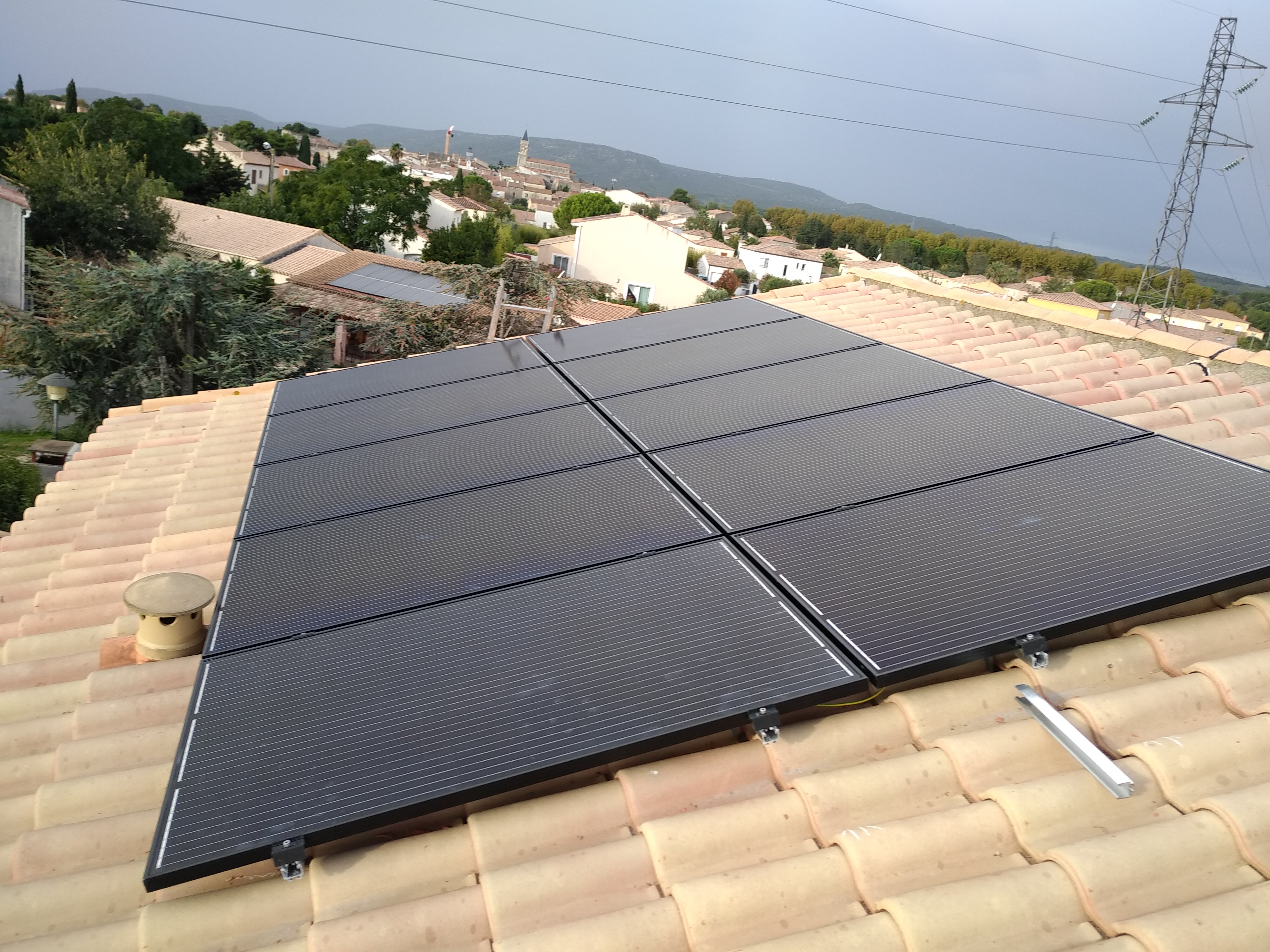 Installation de panneaux solaires photovoltaïques à Mireval