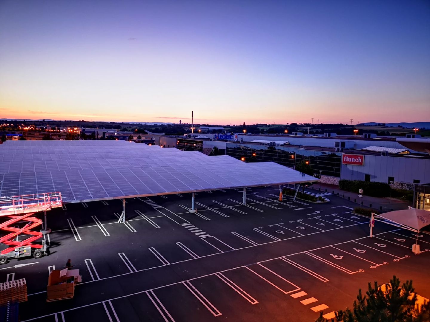 Installation de 800kWc sur un Leclerc 