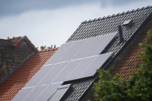 panneau solaire de 400w sur maison
