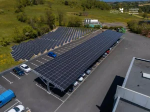 Ombriere photovoltaïque sur parking